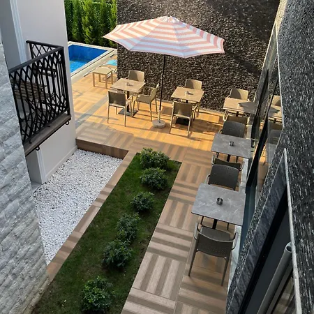 Hotel Viola 4*