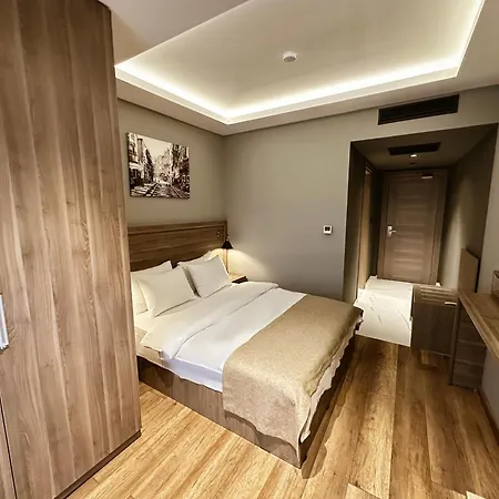Hotel Viola 4*